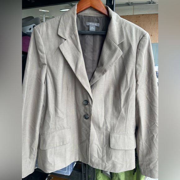 Ann Taylor Suit - Picture 1 of 4